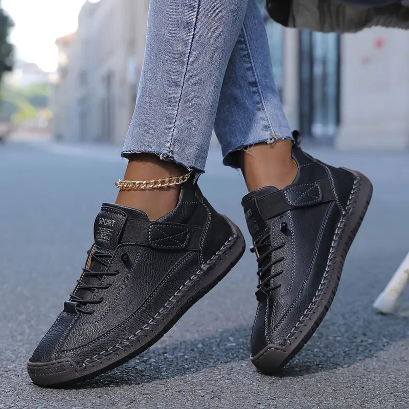 Black / 13
