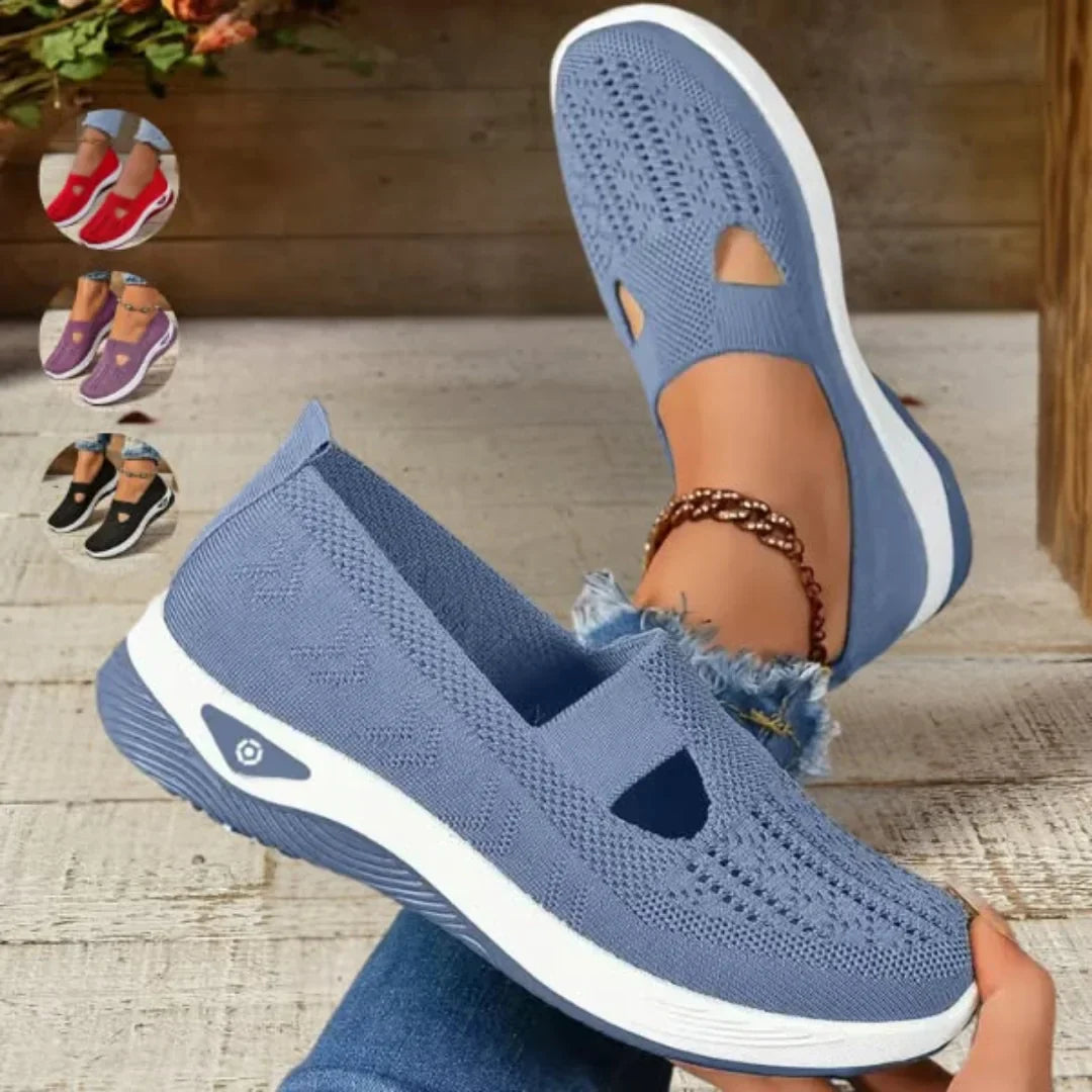 Blue / 12
