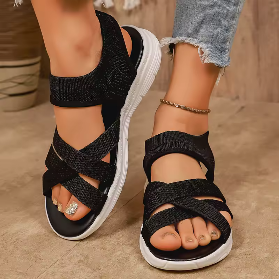 Black / 12